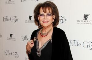 4EFF6205-8E95-4ACF-8E97-E83F8D8A6C1B