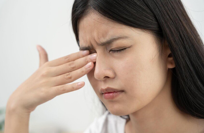 عادة بسيطة تقلل أحد أعراض الحساسية الموسمية