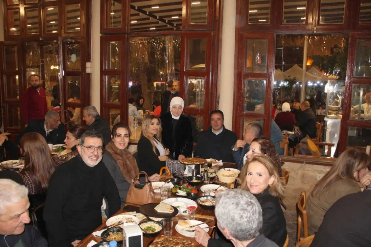 بهية الحريري أقامت سحوراً تكريمياً على شرف رؤساء بلديات “صيدا – الزهراني وجزين”: صيدا مدينة العائلة اللبنانية الواحدة تؤكد إرادة الحياة رغم كل التحديات