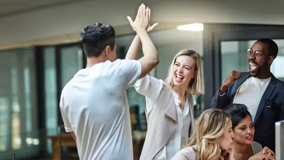 التفوق لا يرتبط بالذكاء أو الموهبة.. علم النفس يوضح