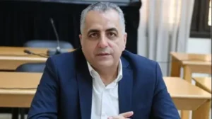 DD41FF15-BEA4-4AE1-9005-4F61E1514EFA