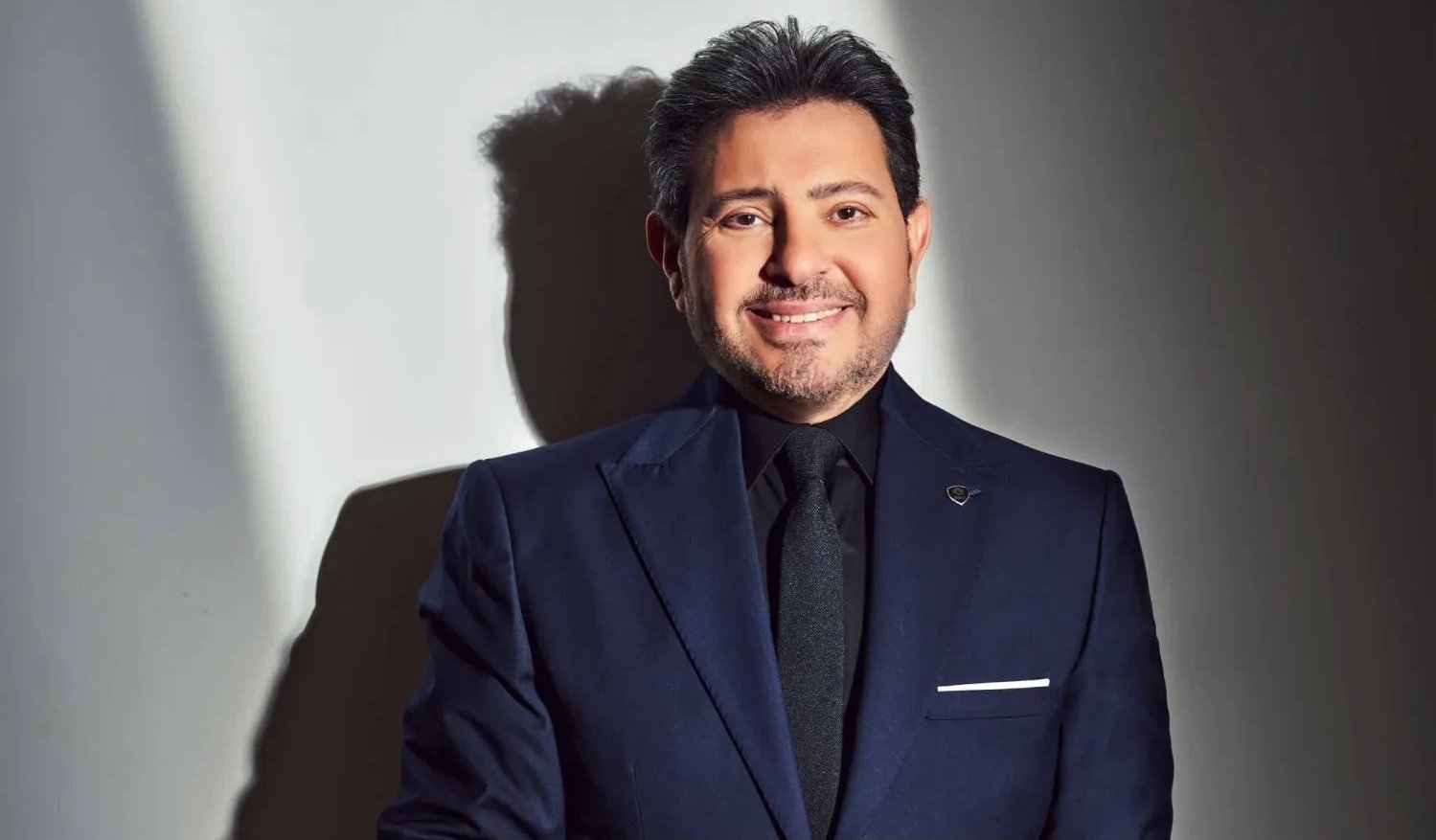 تحذير قانوني بشأن الشائعات حول صحة هاني شاكر