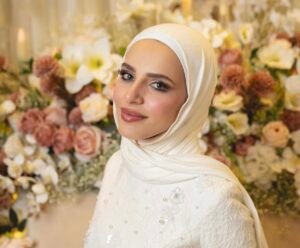 ماسة قنوع تعلن خطوبتها بدمشق (فيديو وصور)