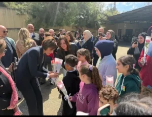 8FAB45AE-75E0-470C-B460-462671883FEE