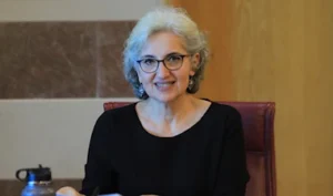 A4B8DC21-0101-4F68-8B7E-1E4C8343C782