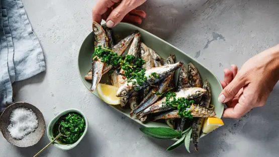 السردين والتونة.. أيهما أفضل لصحة القلب والبروتين؟